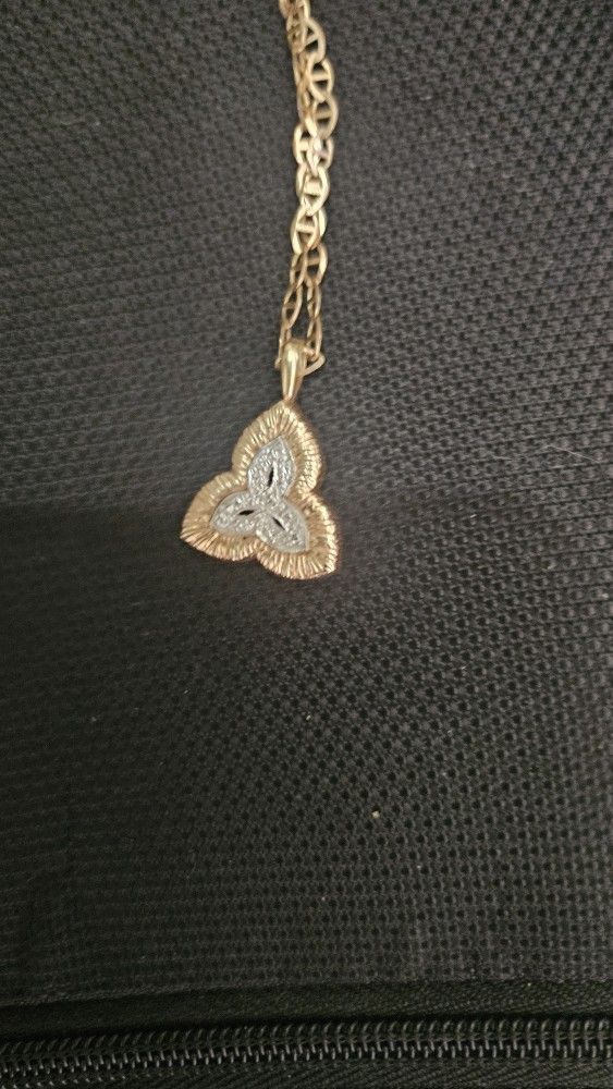 14k W Diamonds