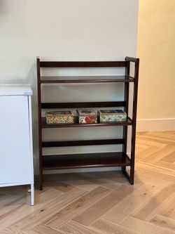 Wood bookcase