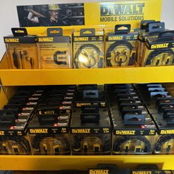 DEWALT Cable Reinforced 3-in-1 IPhone, USB, And Samsung/Android 