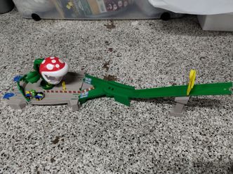 Super Mario Car Track