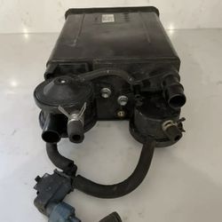 98 Lexus GS300 Fuel Vapor Charcoal Canister