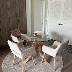 Circular dining table! 