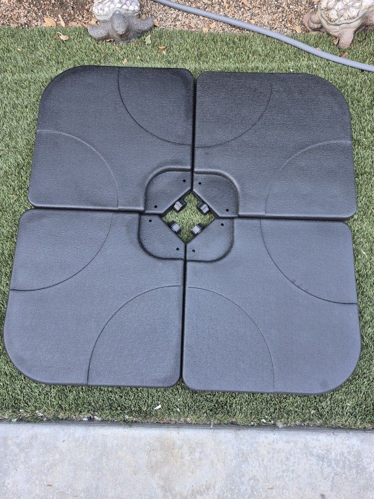 130LBS Pounds Offset Patio Umbrella Base Stand Color: Black