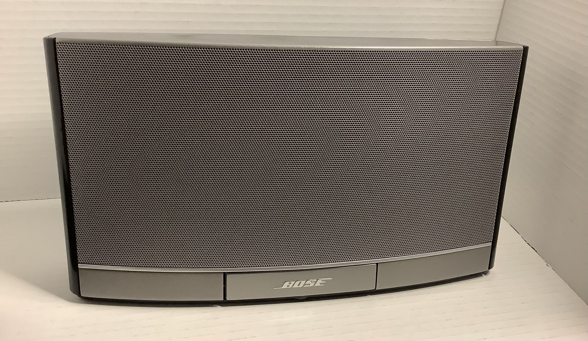 Bose Sound Dock Portable With Messenger Bag