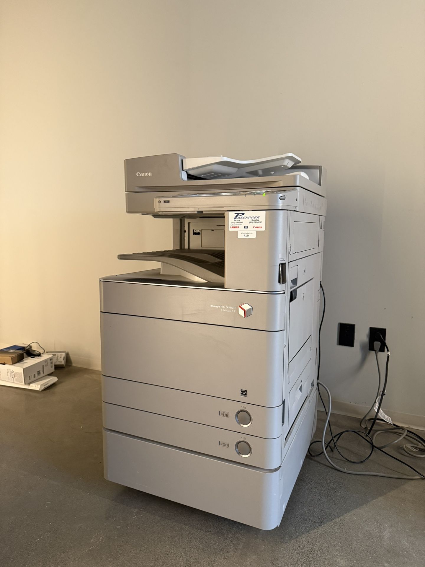 Canon ImageRunner Advance C5030 Copier/Laser printer/Scanner
