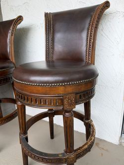 2 chairs FRONTGATE