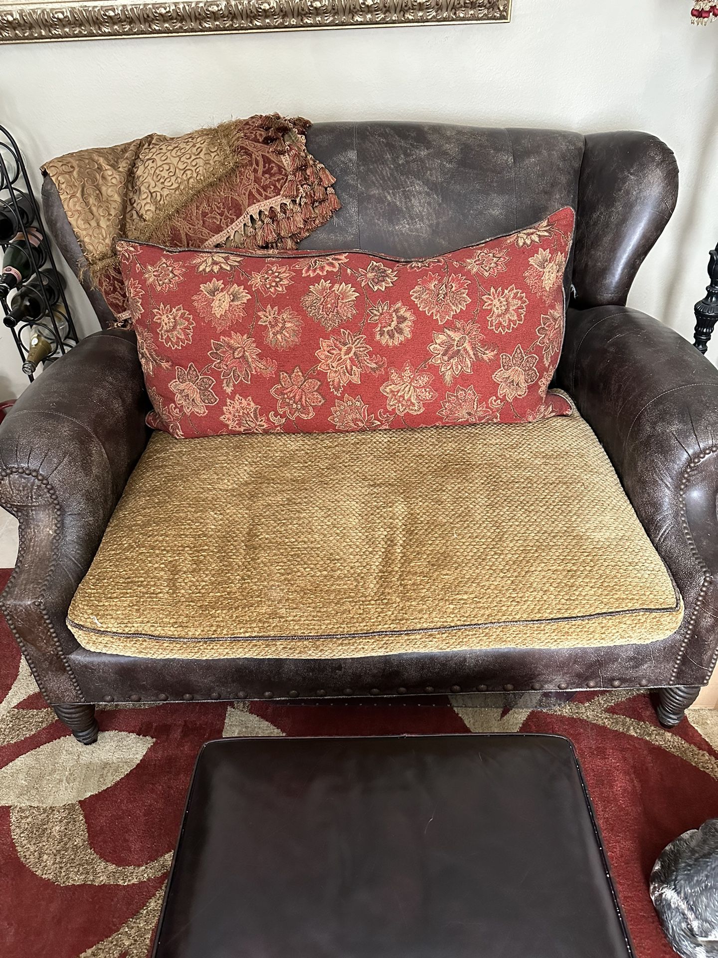 REDUCED!!AMAZING Bernhardt Oversized Leather Chair