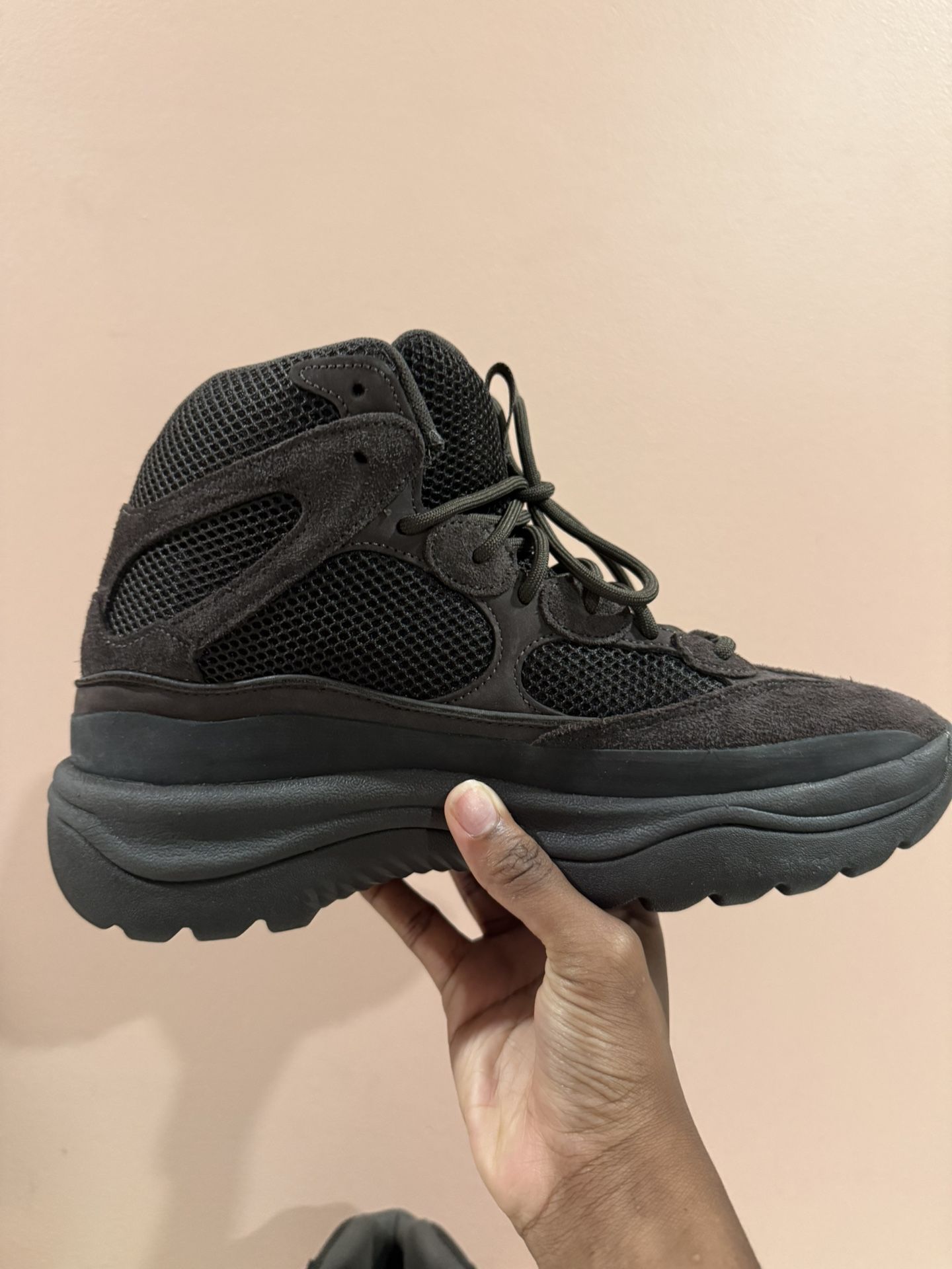 Size 12- adidas Yeezy Desert Brown Boot Oil men's AMAZING CONDITION