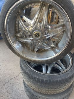 22 Inch Tires With Rims All 4 - 5 Lugs / Universal