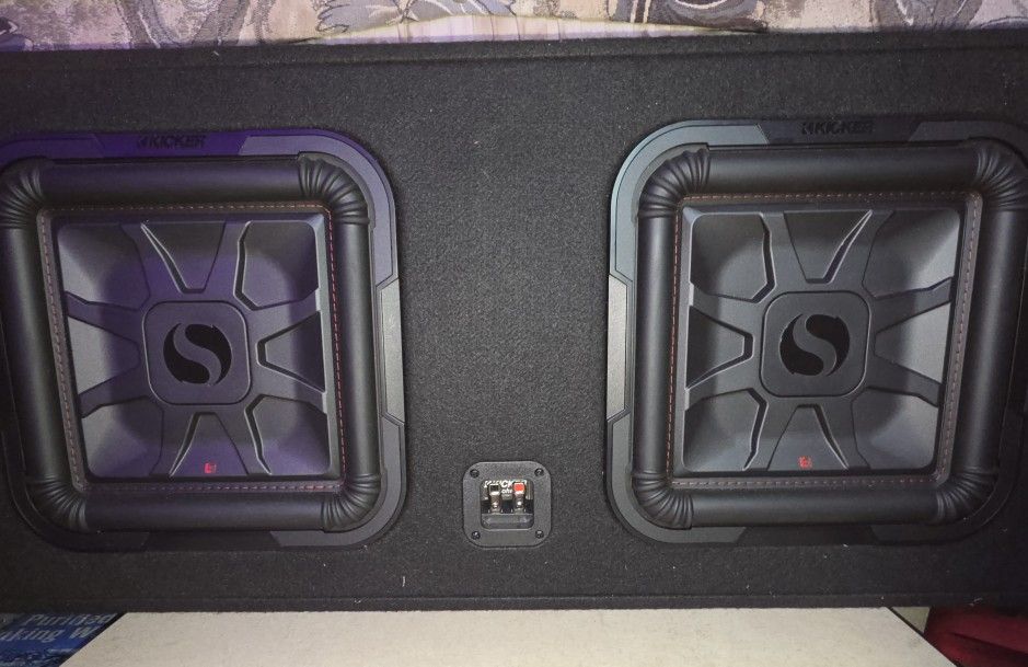 2 Brand New L7 KICKERS