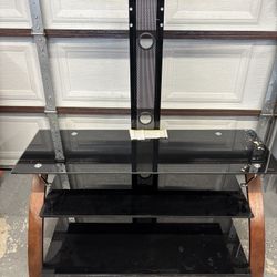 TV HOLDER AND TABLE GLASS 