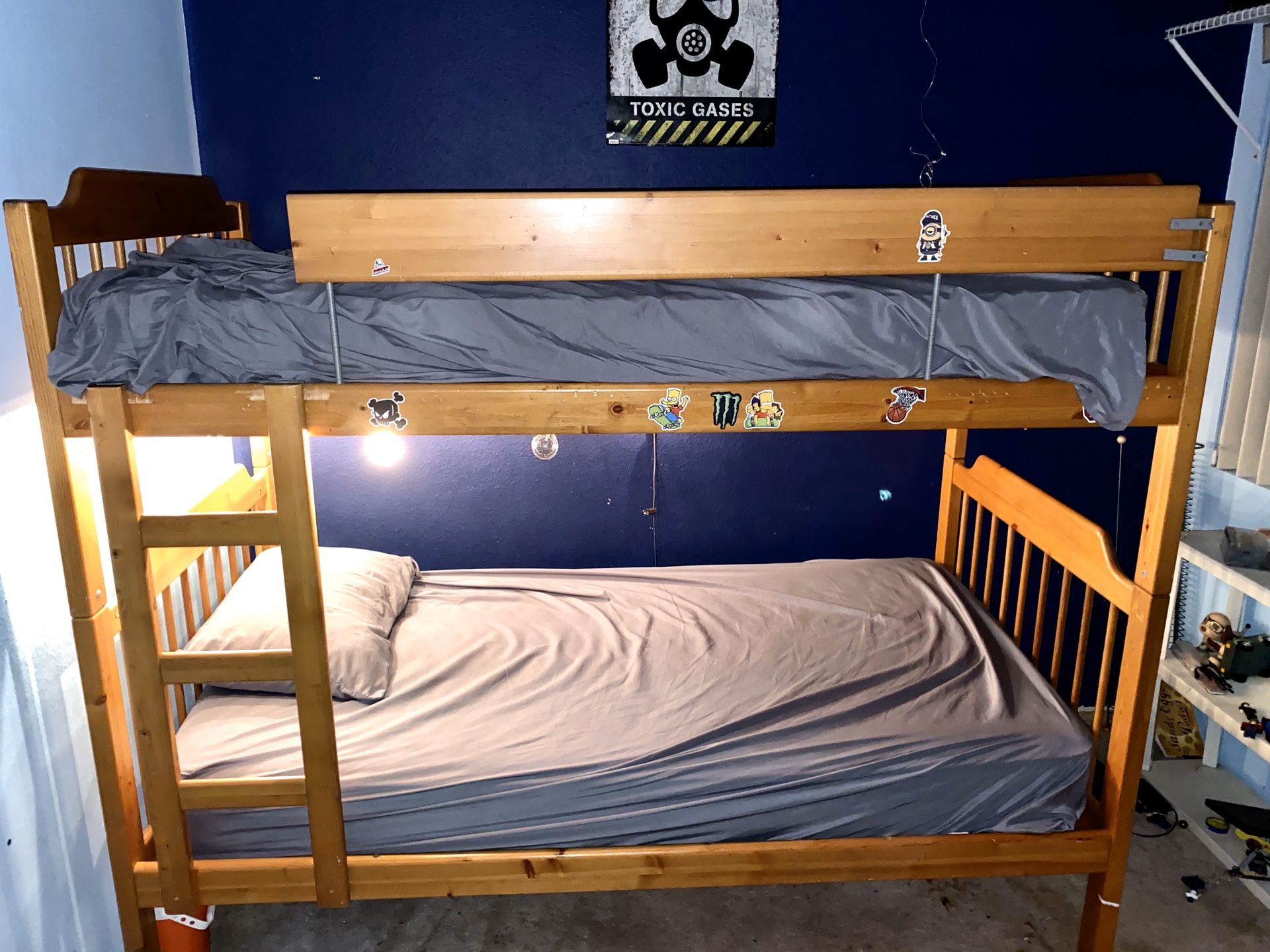 Twin size bunk bed