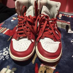 Nike air Jordan 1 high OG “Newstalgia”