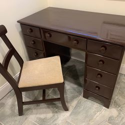 Desk And Chair 