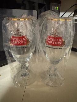 Stella FIFA 26 glasses