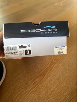 Skechers shoes size 3