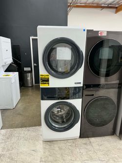 🔥 Electrolux Laundry Tower ELTE7300AW1 – DryBoost, Steam, Large Capacity