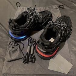 Balenciaga Track Runners 