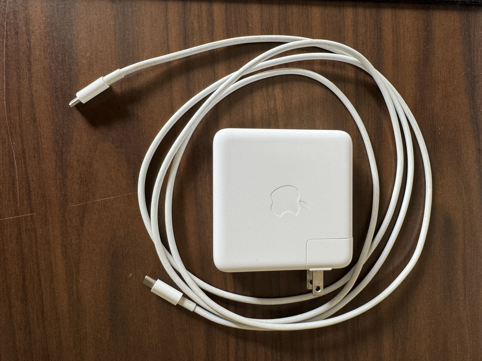 Apple 96W USB-C charger with original cable