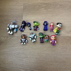 Teen titan toy bundle