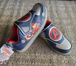BRAND NEW Marvel Boy Shoes