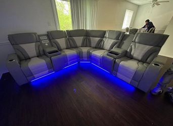 Reclining Grey Seccional ‼️NEW ‼️. Financing available