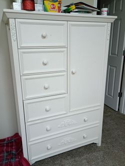 Furniture Moving Sale