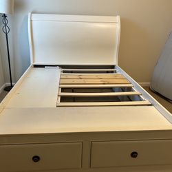 Sleigh Bed With Storage (Full Bed)