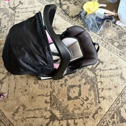 Babytrend Infant Car seat 