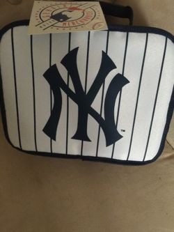 New York Yankees lunchbox