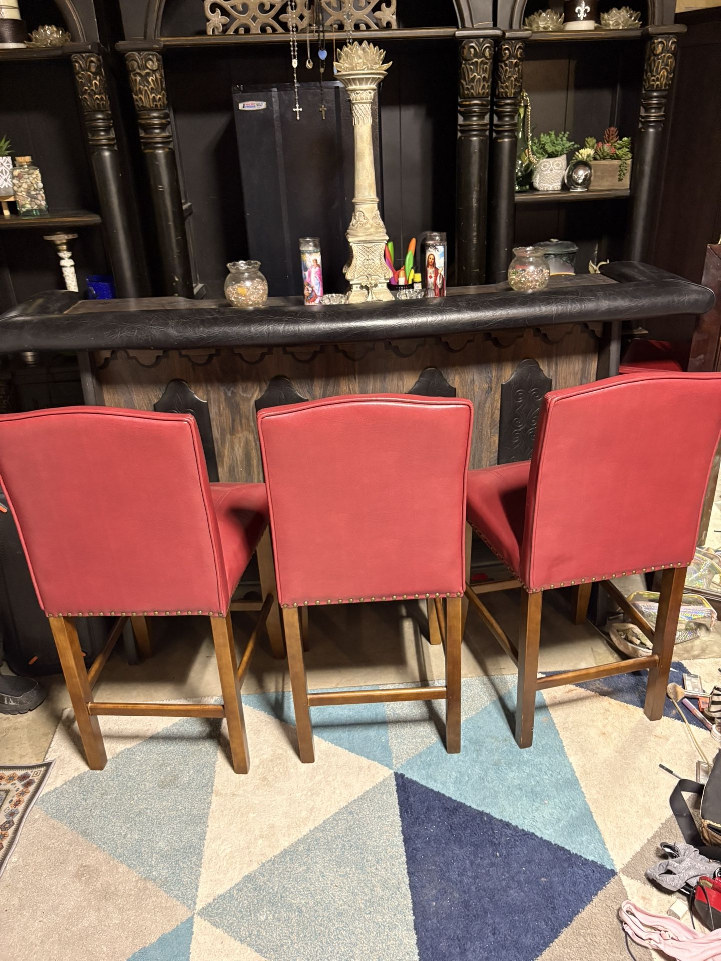 Bar W Bar Stools (3)