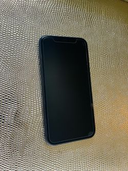 iPhone 11 (unlocked) 64 gb