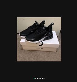 Nike Air Max 270