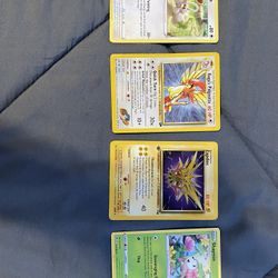 Pokémon Cards