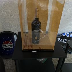 Custom Acrylic Displays