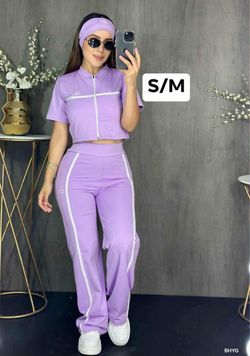 New women’s 3 piece set size S/M
