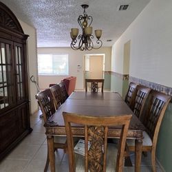 8-seater Dining Table Set With Matching China Cabinet