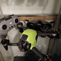 Dji Drone FPV   W Googles 