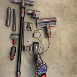 Dyson V7 Cordless Vacuum 