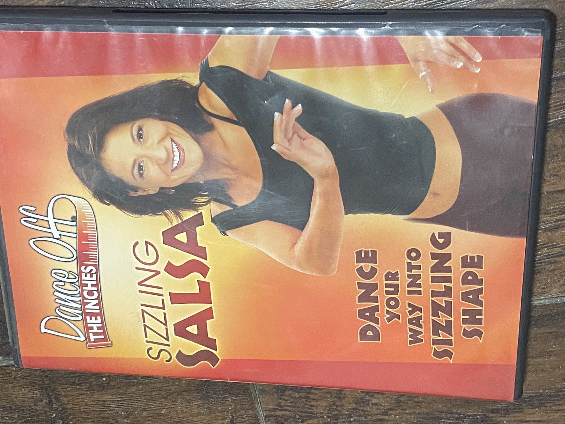 Dance Off the Inches: Sizzling Salsa (DVD)