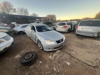 2009 Lexus is250 - Parts Only #XB3