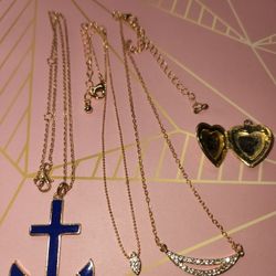 #1583, LOT 10K GP VINTAGE NECKLACES WITH Cz DIA.
