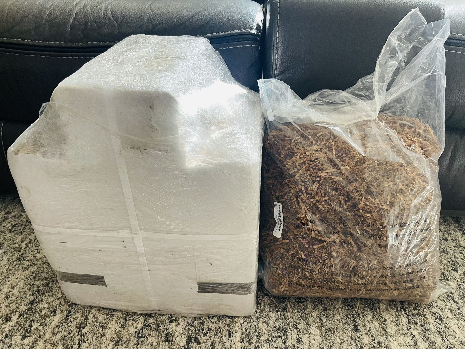 Mailing Set (Boxes & Shredded Paper)