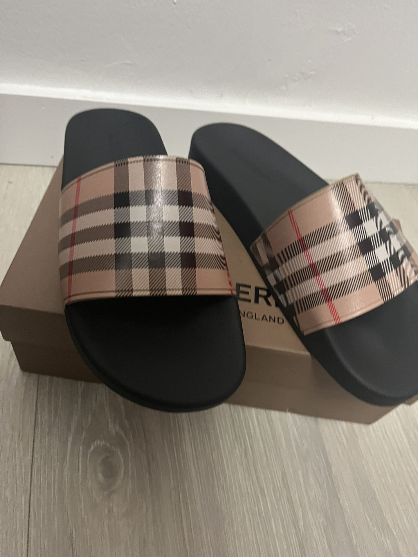 Burberry Slides