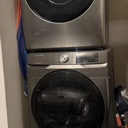 SAMSUNG Washer And Dryer Front Load 