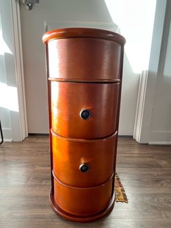 Like New! Moving Sale – Vintage Wood End Table with 2 Drawers, Originally $190+