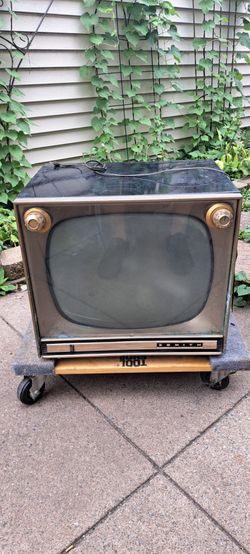 1959 Zenith Vintage TV (not working rough condition)
