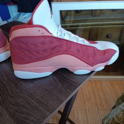 Air Jordan 13         Size 13
