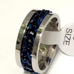 Spinning Blue Chain Link Ring