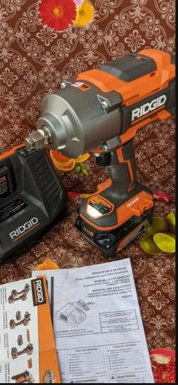 RIDGID 18-VOLT LITHIUM ION BRUSHLESS CORDLESS  1/2 IN HIGH TORQUE IMPACT WRENCH   KIT
